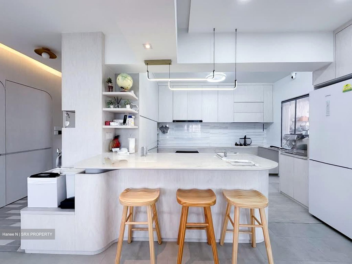 Blk 874B Tampines Greenflora (Tampines), HDB 5 Rooms #560558501